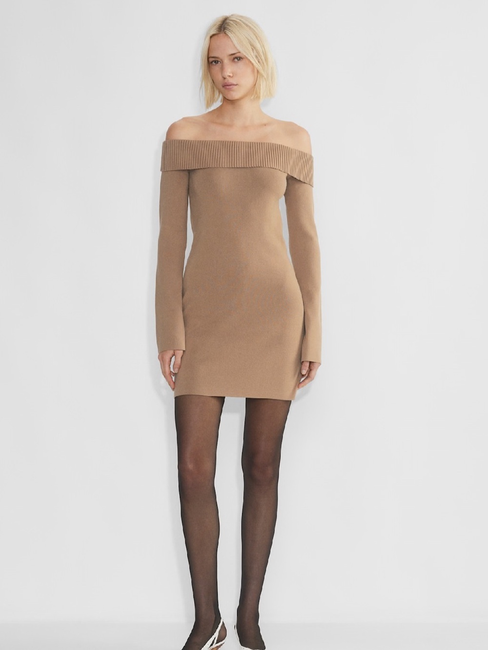 Aritzia Sunday best firebird Off-Shoulder long sleeve Dress